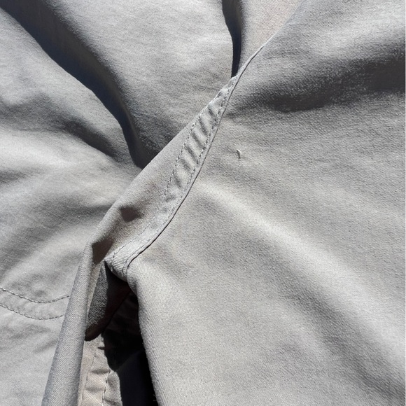 Mountain Hardwear Women's Ramesa Short in Khaki, 6 - Picture 12 of 14